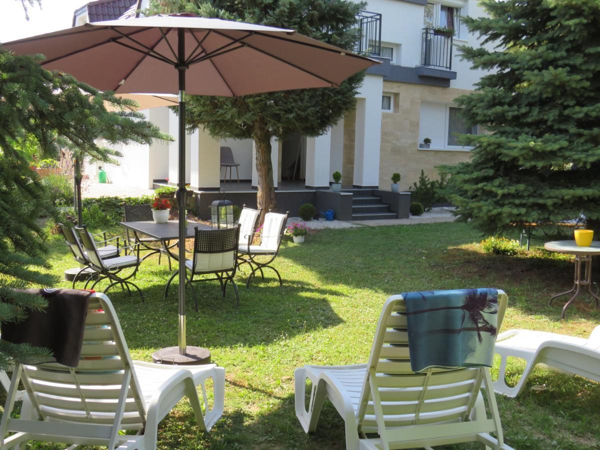 Art Inn Apartmanhaz Balaton-Gyenesdias Bagian luar foto